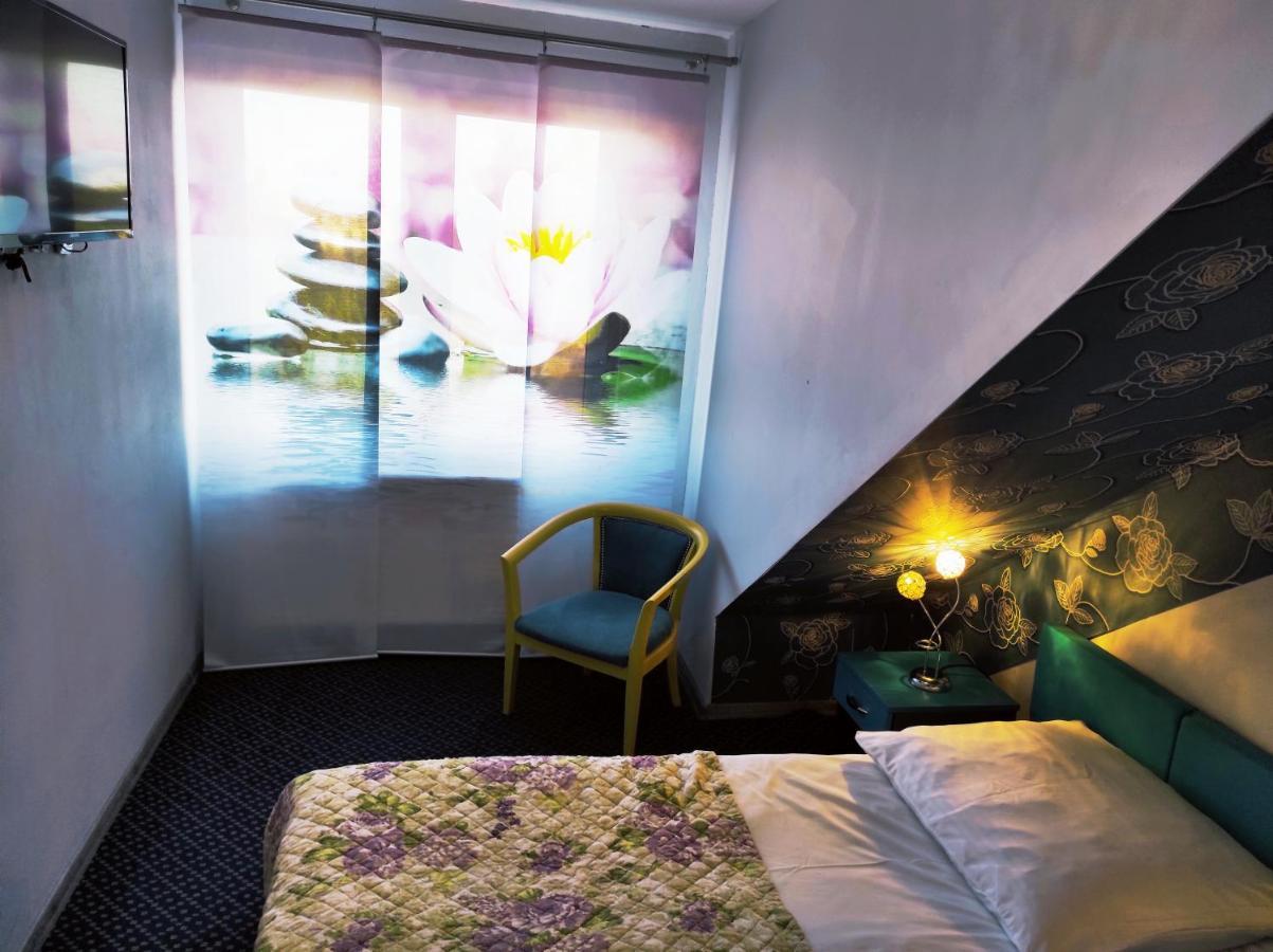 Pod Roza B&B Ustka Bagian luar foto
