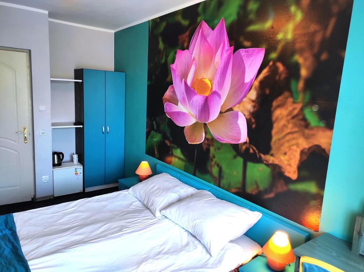 Pod Roza B&B Ustka Bagian luar foto