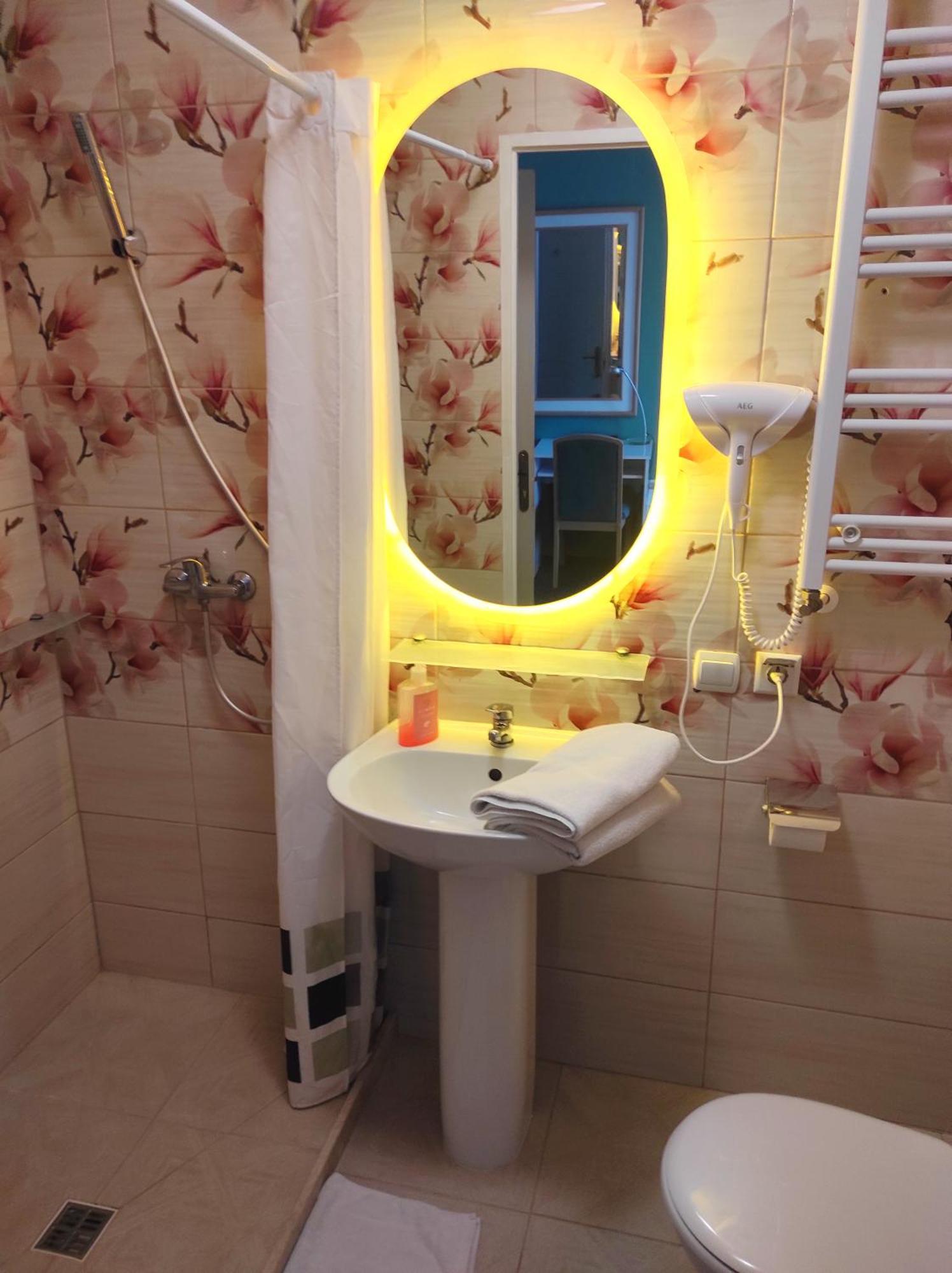 Pod Roza B&B Ustka Bagian luar foto